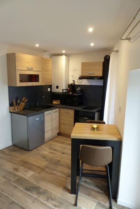 La Pierre N°6 Grand Studio Avec Clim Tartas Εξωτερικό φωτογραφία